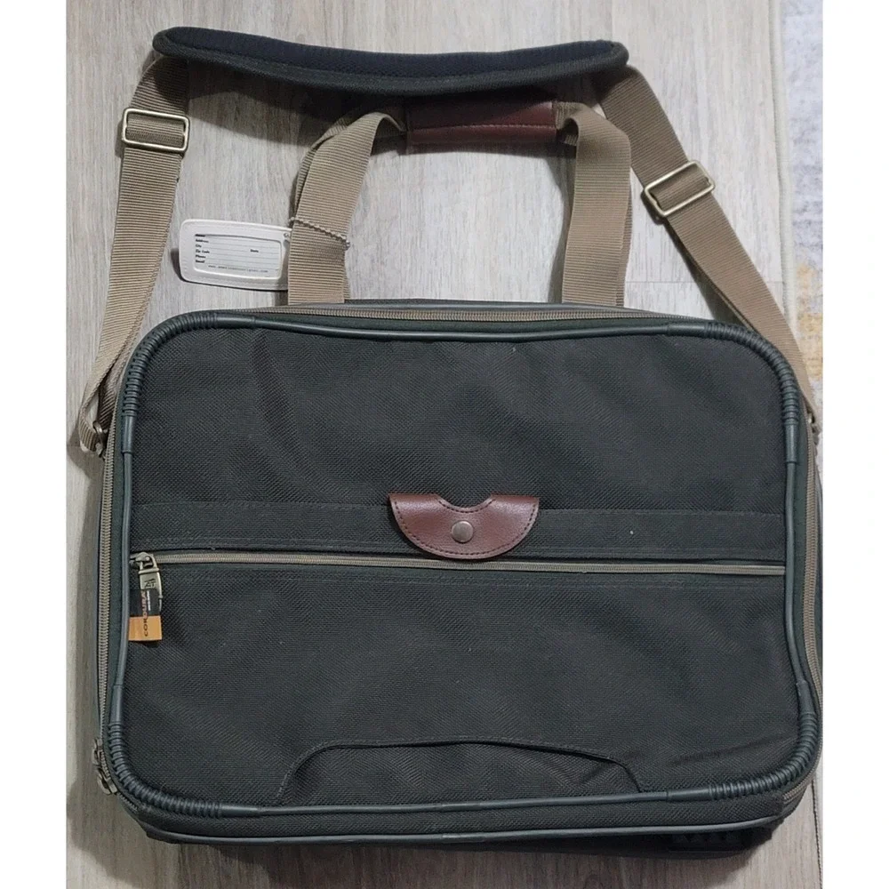American Tourister Olive Canvas Cordura Shoulder Bag & Matching Hang Garment Bag